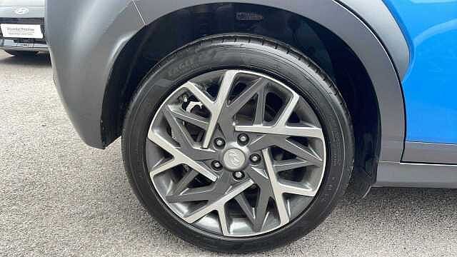 Hyundai KONA Premium Hybrid 1.6GDi 6DCT Blue