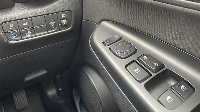 Hyundai KONA Premium Hybrid 1.6GDi 6DCT Blue