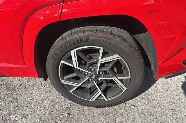 Hyundai TUCSON 1.6T Hybrid N Line 5dr Auto Red
