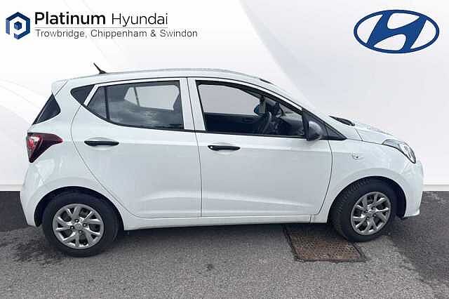 Hyundai i10 1.0 S 5dr