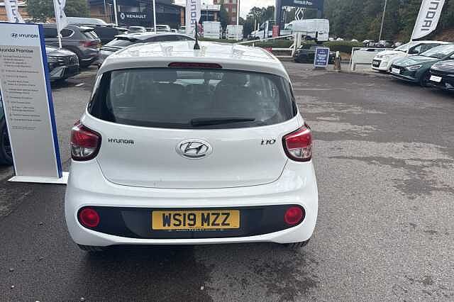 Hyundai i10 1.0 S 5dr