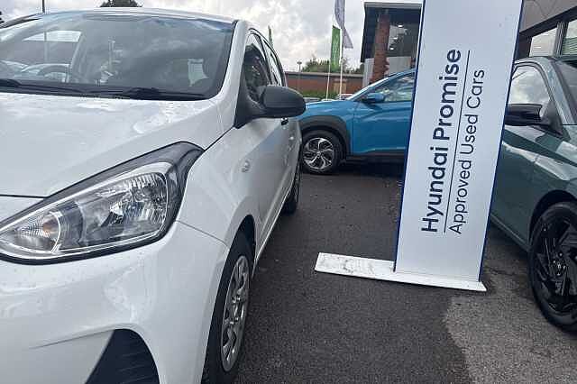 Hyundai i10 1.0 S 5dr
