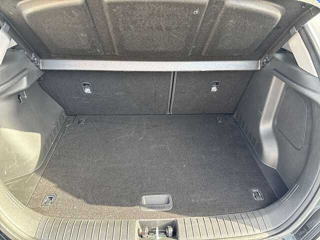 Hyundai KONA 1.6 GDi Hybrid Ultimate 5dr DCT White