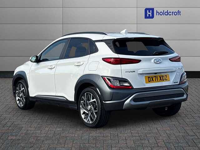 Hyundai KONA 1.6 GDi Hybrid Ultimate 5dr DCT White