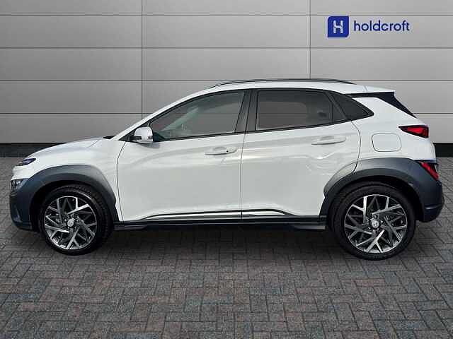 Hyundai KONA 1.6 GDi Hybrid Ultimate 5dr DCT White