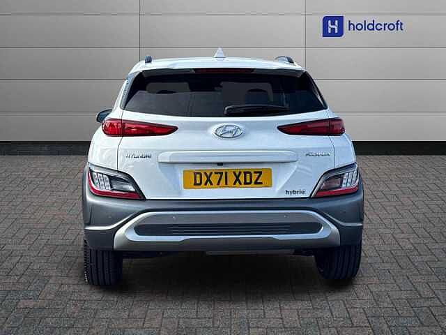 Hyundai KONA 1.6 GDi Hybrid Ultimate 5dr DCT White