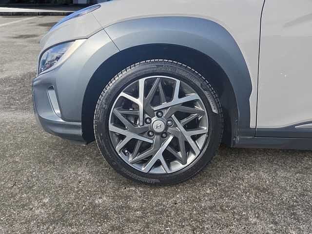 Hyundai KONA 1.6 GDi Hybrid Premium 5dr DCT Grey