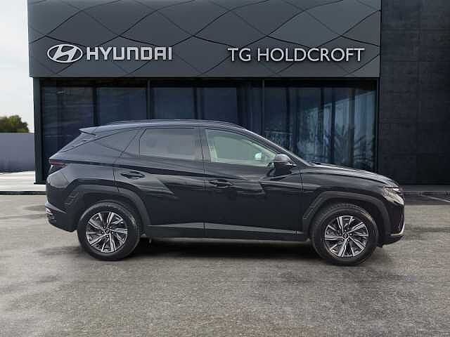 Hyundai TUCSON 1.6 TGDi Hybrid 230 SE Connect 5dr 2WD Auto Black
