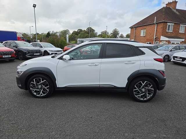 Hyundai KONA 1.6 GDi Hybrid Ultimate 5dr DCT White