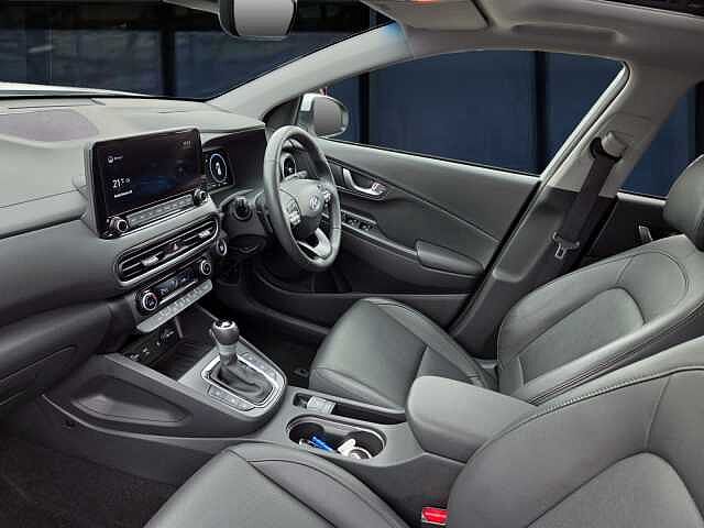Hyundai KONA 1.6 GDi Hybrid Ultimate 5dr DCT White