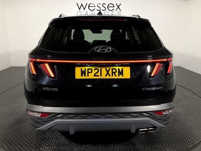 Hyundai TUCSON Ultimate T-Gdi Mhe Black
