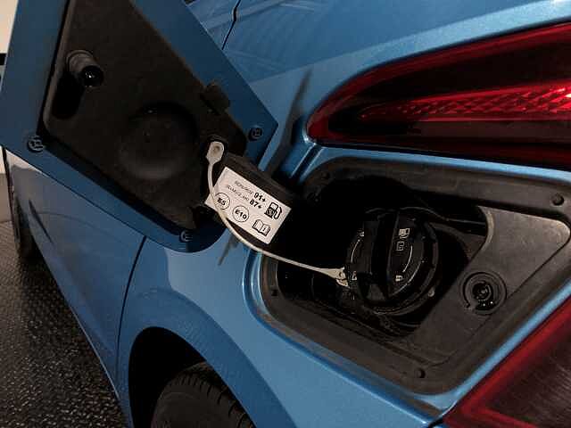 Hyundai I20 1.0T GDi 48V MHD SE Connect 5dr DCT Green