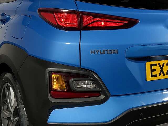 Hyundai KONA Play T-Gdi Blue