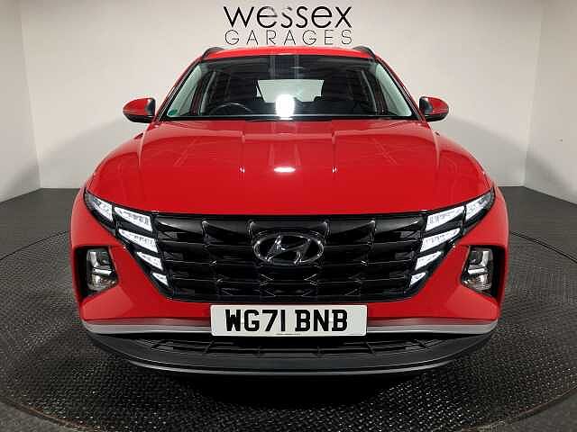 Hyundai TUCSON Se Connect T-Gdi H Red