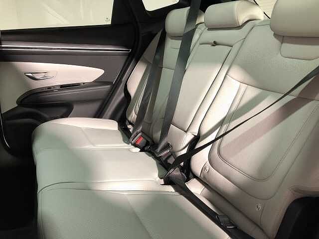 Hyundai TUCSON Ultimate T-Gdi Hev White