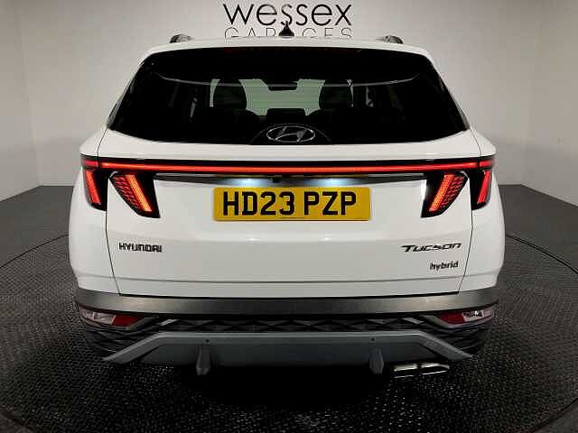 Hyundai TUCSON Ultimate T-Gdi Hev White