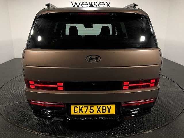 Hyundai SANTA FE 1.6 TGDi Plug-in Hybrid Calligraphy 5dr 4WD Auto Brown