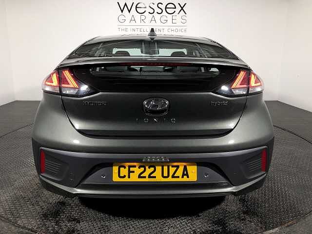 Hyundai Ioniq 1.6 GDi Hybrid Premium 5dr DCT