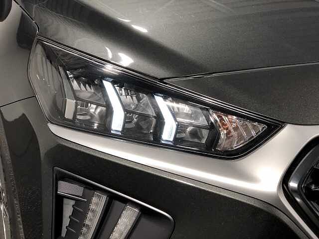Hyundai Ioniq 1.6 GDi Hybrid Premium 5dr DCT