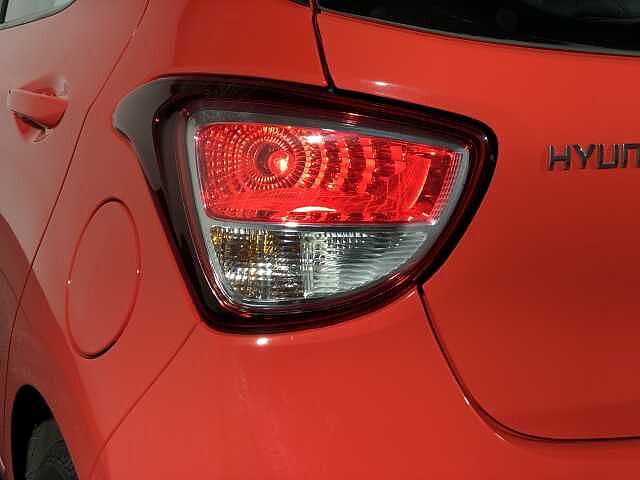 Hyundai i10 1.0 SE 5dr