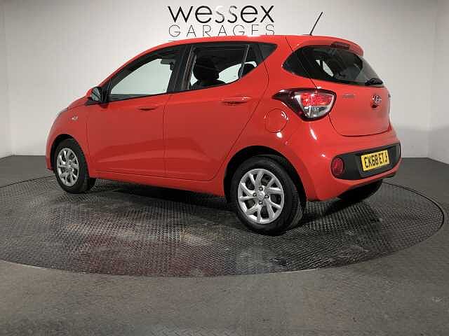 Hyundai i10 1.0 SE 5dr