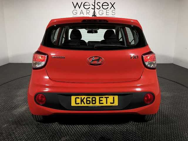 Hyundai i10 1.0 SE 5dr