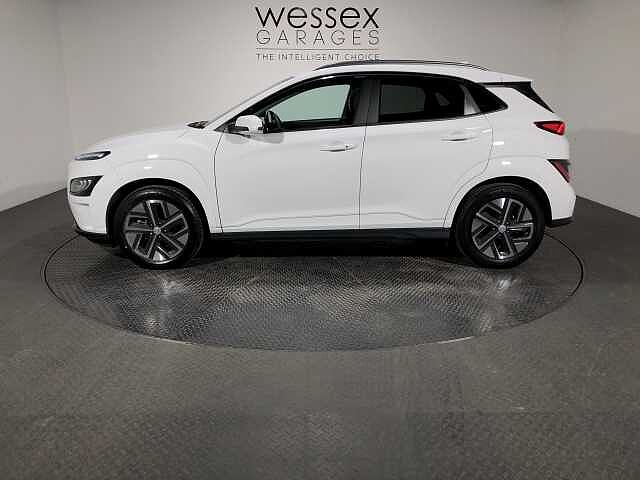 Hyundai KONA 150kW Ultimate 64kWh 5dr Auto White