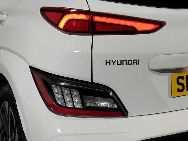 Hyundai KONA 150kW Ultimate 64kWh 5dr Auto White