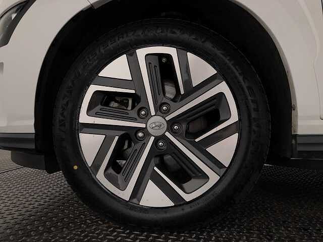 Hyundai KONA 150kW Ultimate 64kWh 5dr Auto White
