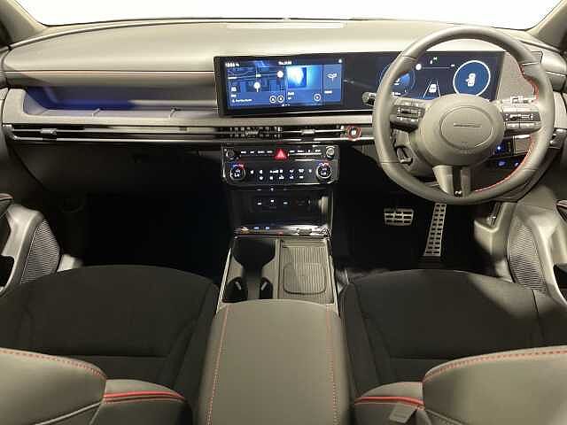Hyundai TUCSON 1.6T Hybrid N Line 5dr Auto White