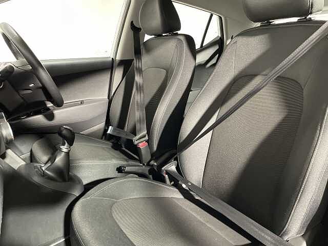 Hyundai i10 1.0 SE 5dr