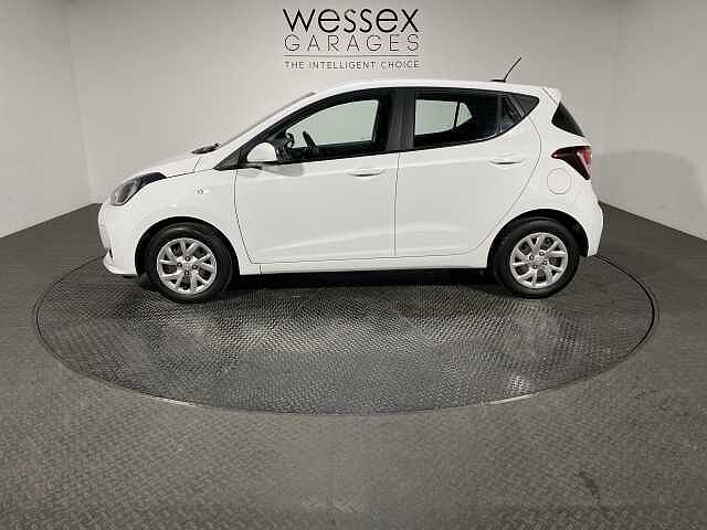 Hyundai i10 1.0 SE 5dr