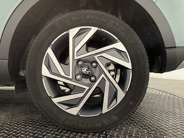 Hyundai BAYON 1.0 TGDi Advance 5dr Green