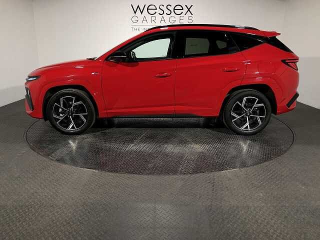 Hyundai TUCSON 1.6T Hybrid N Line S 5dr Auto Red
