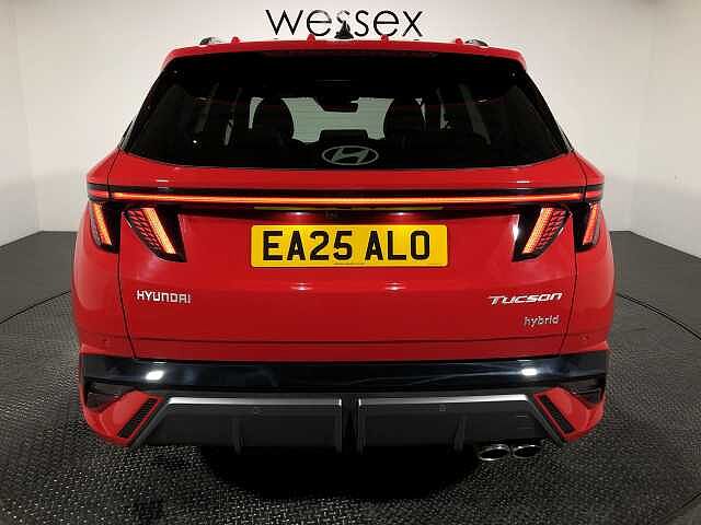Hyundai TUCSON 1.6T Hybrid N Line S 5dr Auto Red
