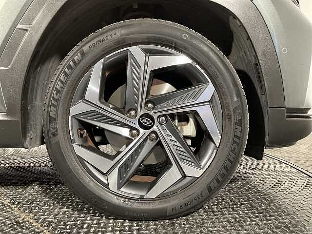 Hyundai TUCSON 1.6 TGDi Plug-in Hybrid Ultimate 5dr 4WD Auto Grey