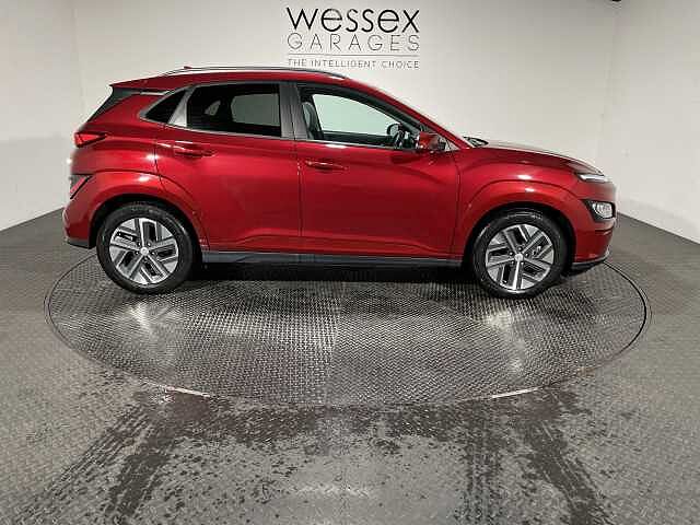 Hyundai KONA 150kW Ultimate 64kWh 5dr Auto Red