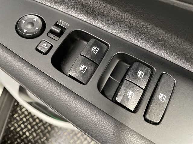 Hyundai BAYON Ultimate T-Gdi Auto White