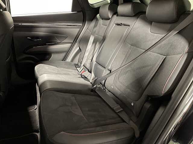 Hyundai TUCSON 1.6 TGDi Plug-in Hybrid N Line 5dr 4WD Auto Black