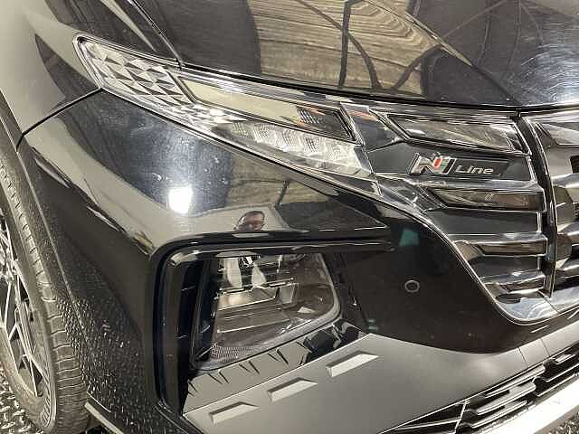 Hyundai TUCSON 1.6 TGDi Plug-in Hybrid N Line 5dr 4WD Auto Black