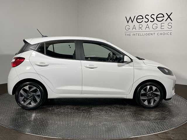 Hyundai I10 Advance Auto White