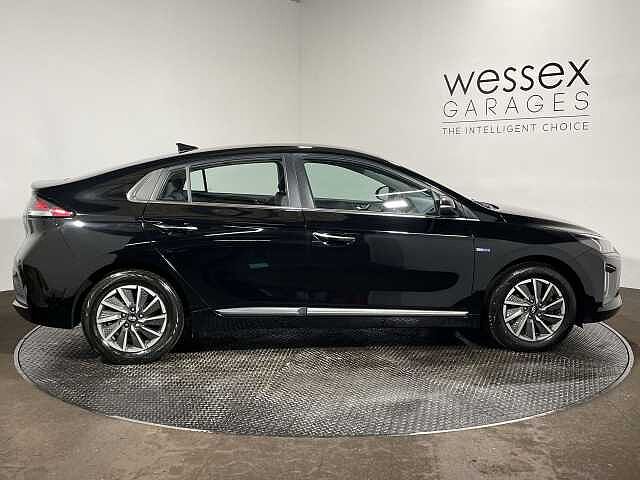 Hyundai IONIQ 100kW Premium 38kWh 5dr Auto