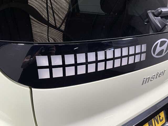 Hyundai INSTER 85kW 02 49kWh 5dr Auto Beige