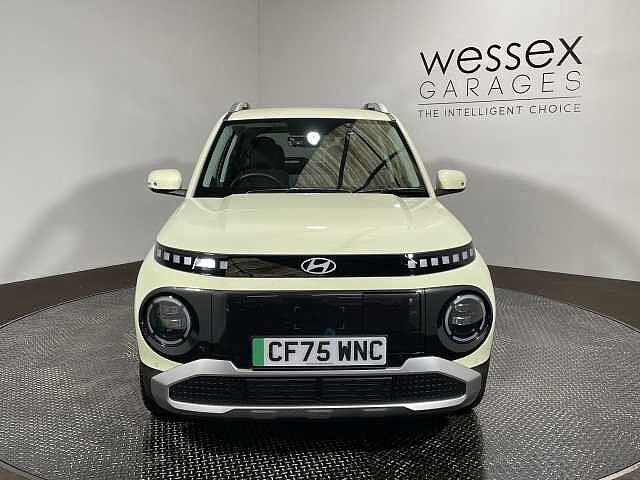 Hyundai INSTER 85kW 02 49kWh 5dr Auto Beige