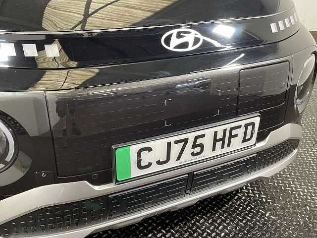 Hyundai INSTER 85kW 02 49kWh 5dr Auto Black