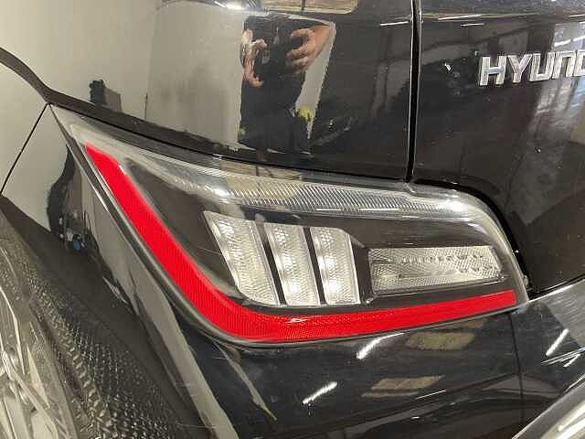 Hyundai KONA 150kW Premium 64kWh 5dr Auto Black