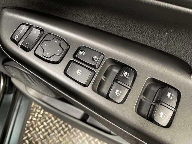 Hyundai KONA 150kW Premium 64kWh 5dr Auto Black