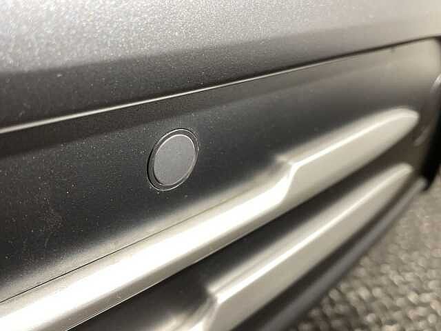 Hyundai KONA 150kW Premium 64kWh 5dr Auto Grey