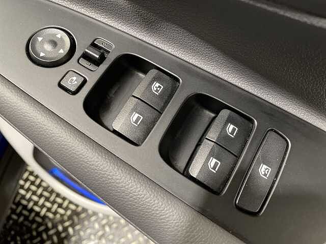 Hyundai BAYON 1.0 TGDi [120] 48V MHEV Ultimate 5dr DCT Blue