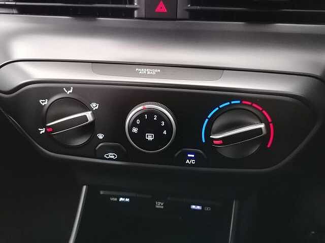 Hyundai I20 1.0 T-GDi MHEV SE Connect Euro 6 (s/s) 5dr Brass